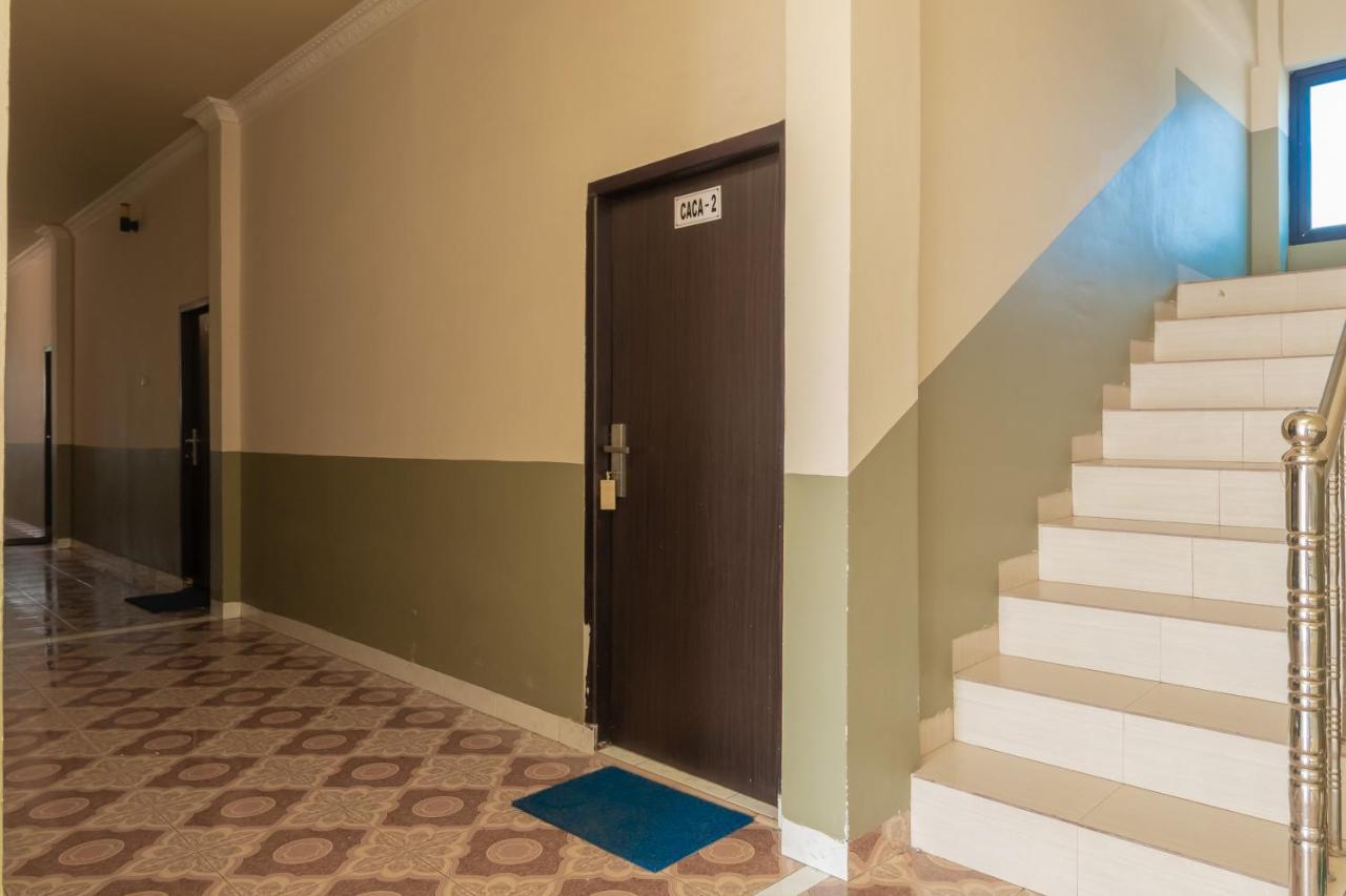 Urbanview Hotel Nugraha Palembang By Reddoorz Zewnętrze zdjęcie